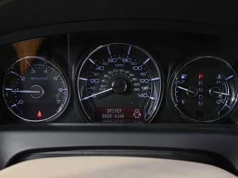 Used 2012 Lincoln MKS AWD image 25