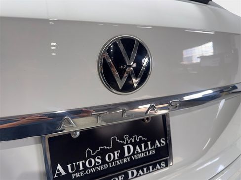 Used 2021 Volkswagen Atlas Cross Sport SE image 20