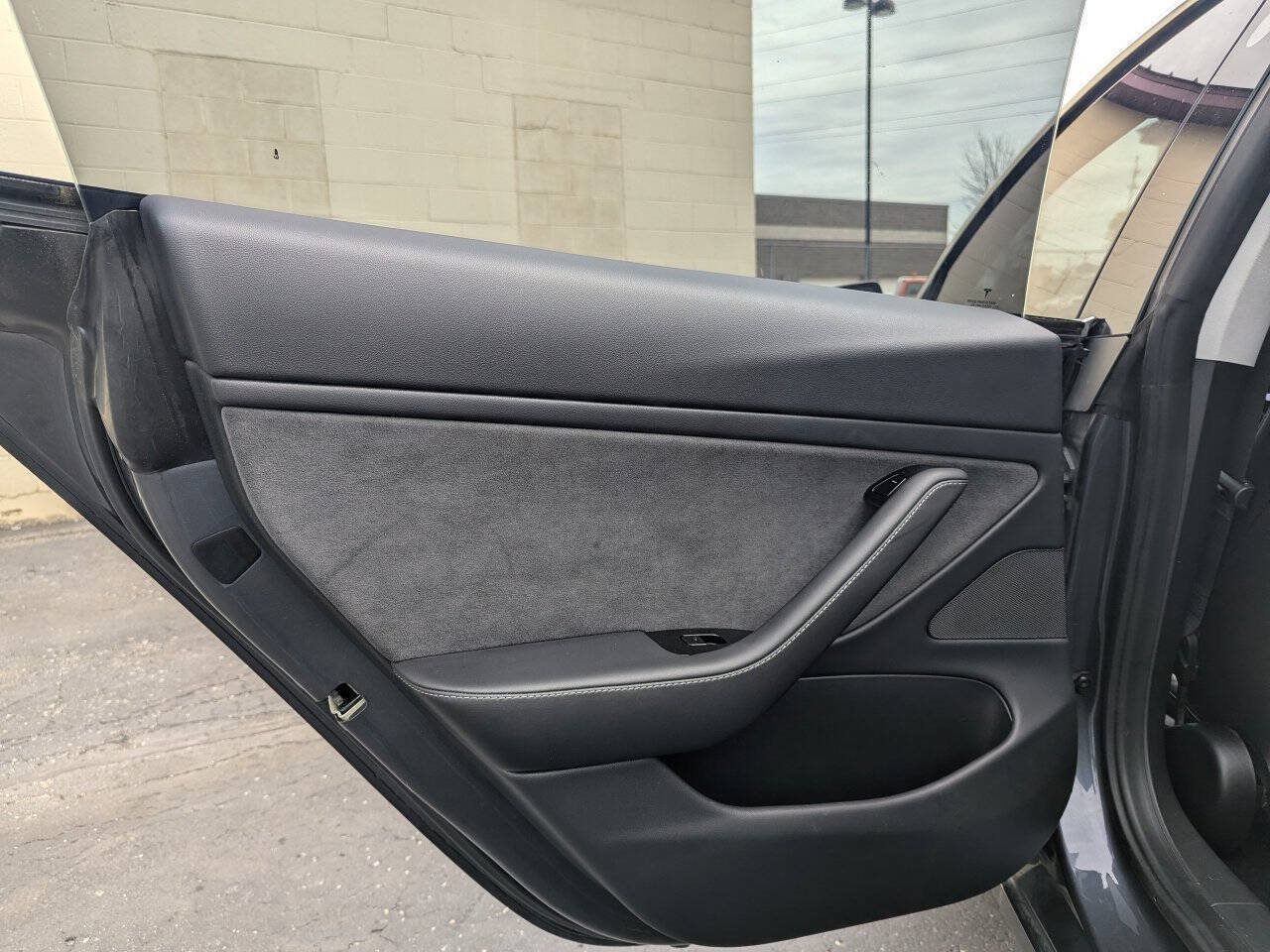 Used 2020 Tesla Model 3 Performance AWD/4WD image 14