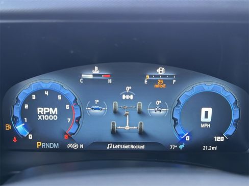 New 2026 Ford Bronco Badlands image 18