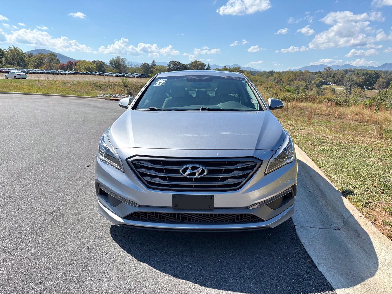 Used 2017 Hyundai Sonata Sport w/ Value Edition Package 02 FWD image 2