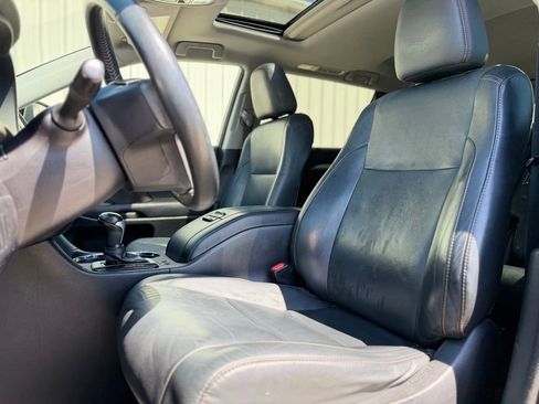 Used 2016 Toyota Highlander XLE image 15