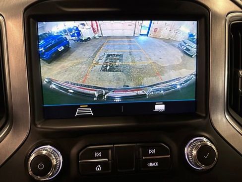 Used 2022 GMC Sierra 2500 SLE w/ SLE Convenience Package AWD/4WD image 15