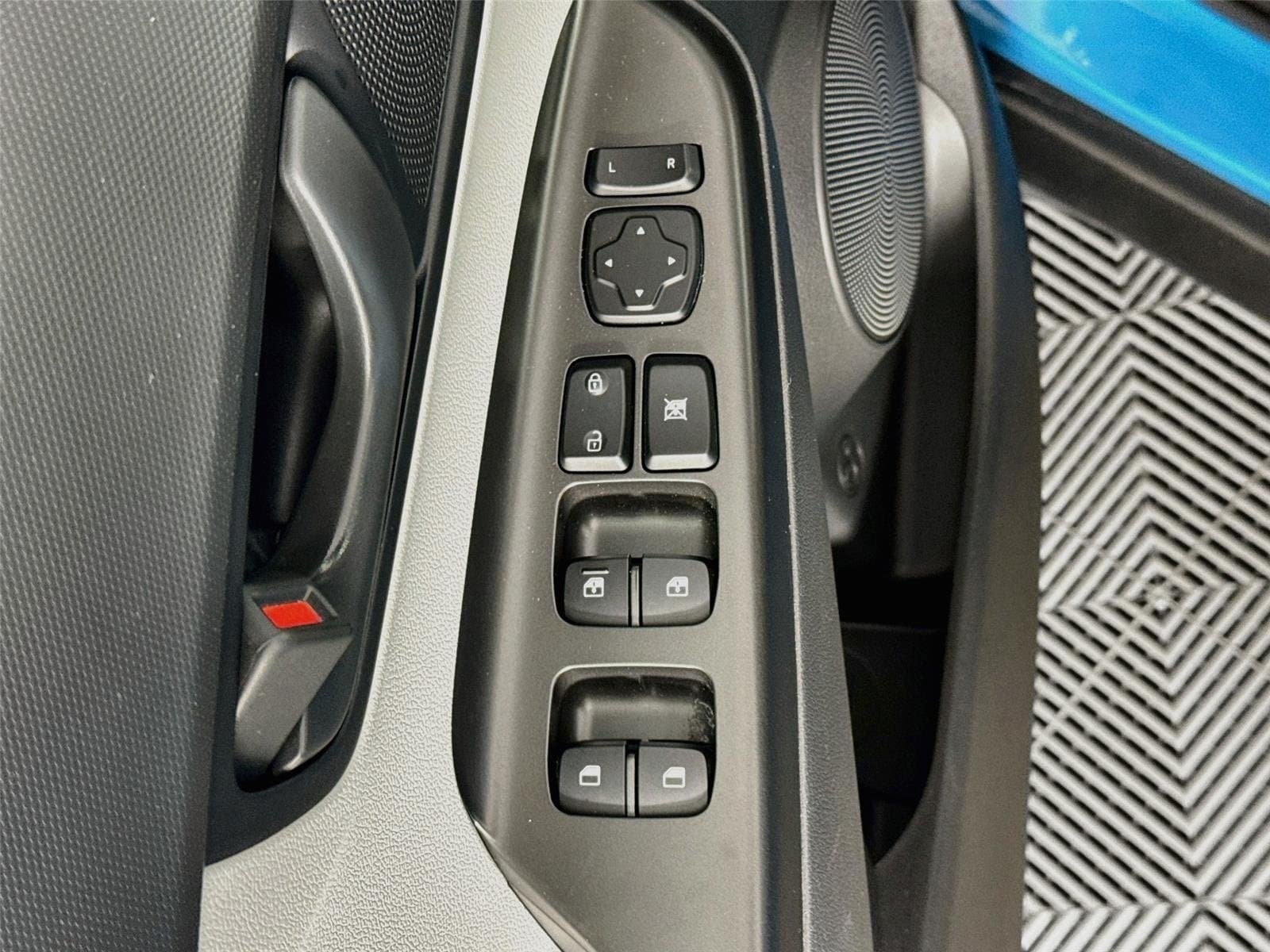 Certified 2023 Hyundai Kona SEL FWD image 18