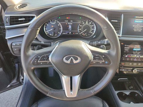 Used 2022 INFINITI QX50 Luxe AWD/4WD image 18