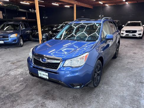 Used 2014 Subaru Forester 2.5i Premium w/ All-Weather Package AWD/4WD image 3
