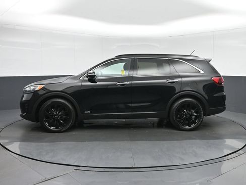 Used 2019 Kia Sorento S AWD/4WD image 4