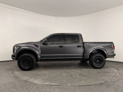 Used 2018 Ford F150 Raptor w/ Equipment Group 802A Luxury AWD/4WD image 2
