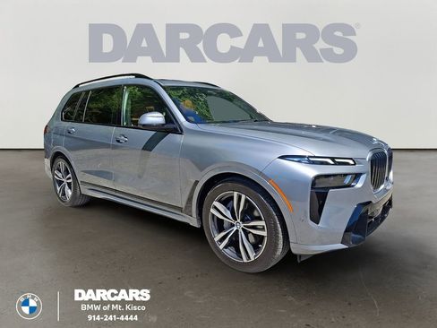 Certified 2024 BMW X7 xDrive40i w/ M Sport Package AWD/4WD image 1
