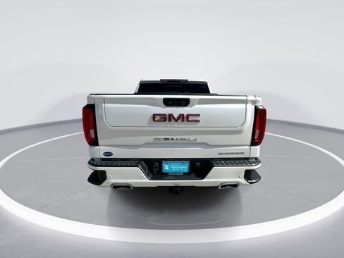 Used 2022 GMC Sierra 1500 Denali w/ Driver Alert Package II image 7