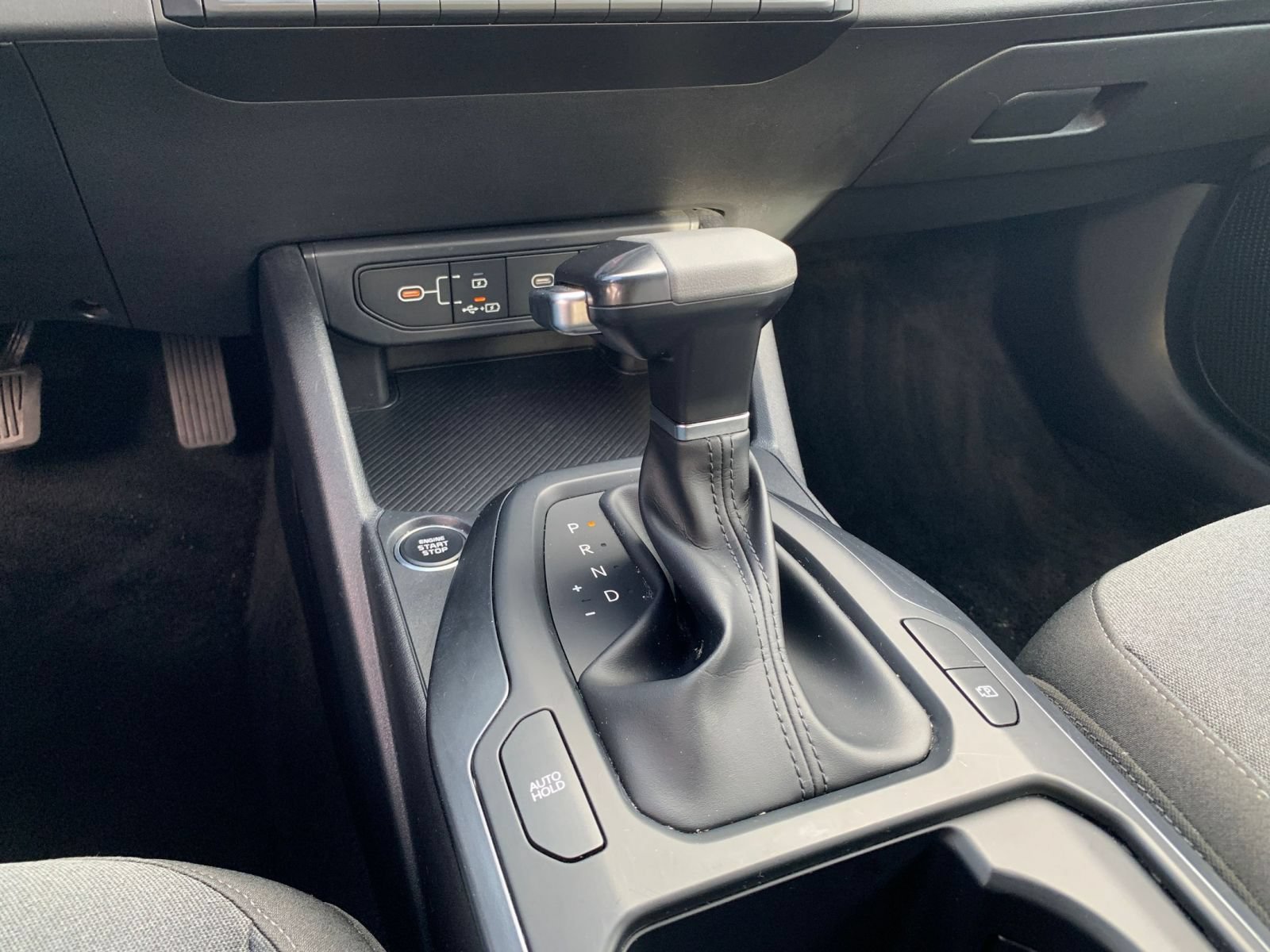 Used 2025 Kia K4 FWD image 39