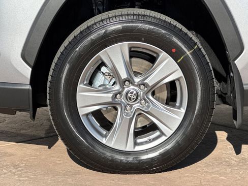 New 2025 Toyota RAV4 XLE image 31