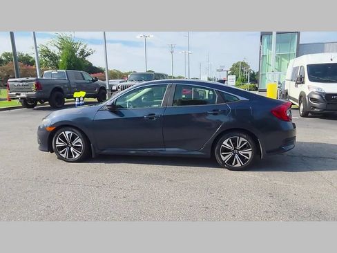 Used 2018 Honda Civic EX-T image 28