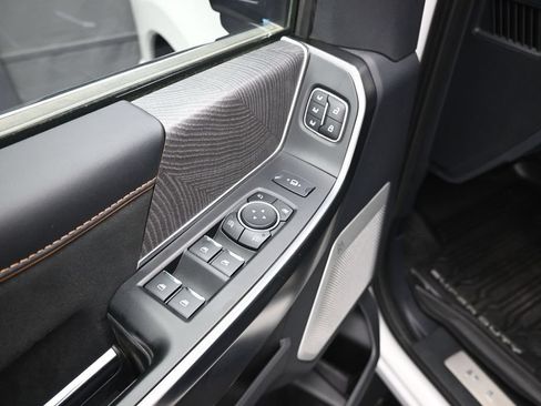 Certified 2024 Ford F250 Platinum AWD/4WD image 16