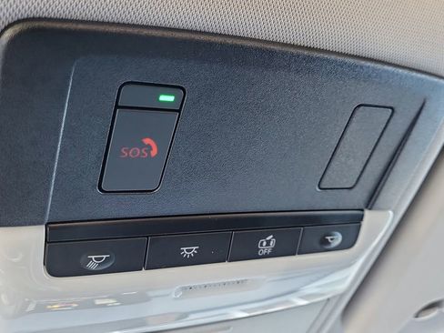 Used 2024 Mitsubishi Outlander SE image 28