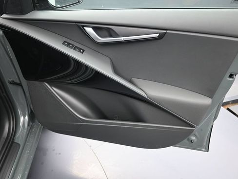 New 2026 Kia Niro Wind w/ Wind Preserve Package FWD image 36