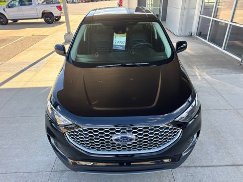 Used 2024 Ford Edge SEL w/ Convenience Package AWD/4WD image 12