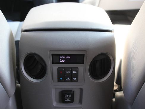 Used 2012 Honda Pilot EX image 25