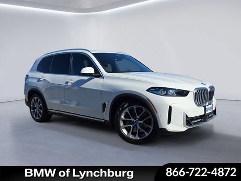 Used 2025 BMW X5 xDrive50e w/ Premium Package image 1