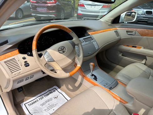 Used 2005 Toyota Avalon XL FWD image 21