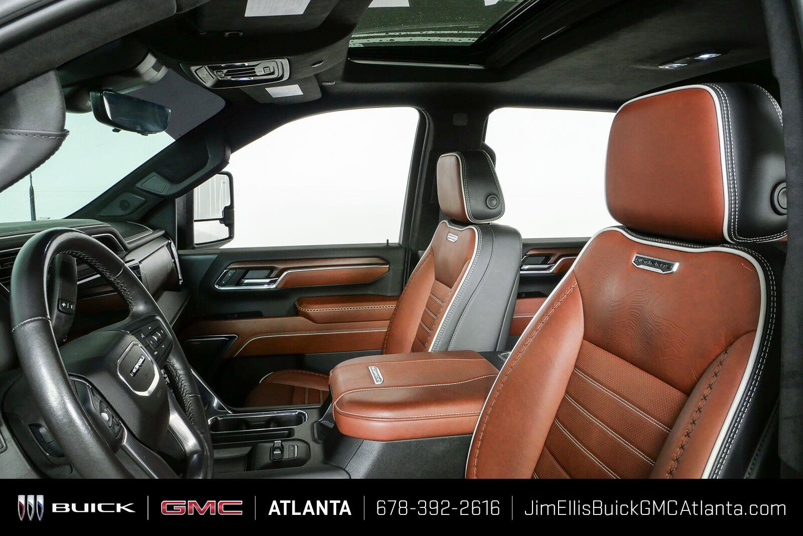 Used 2024 GMC Sierra 2500 Denali Ultimate w/ Max Trailering Package AWD/4WD image 5