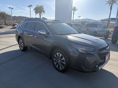 Used 2025 Subaru Outback Touring XT AWD/4WD image 3