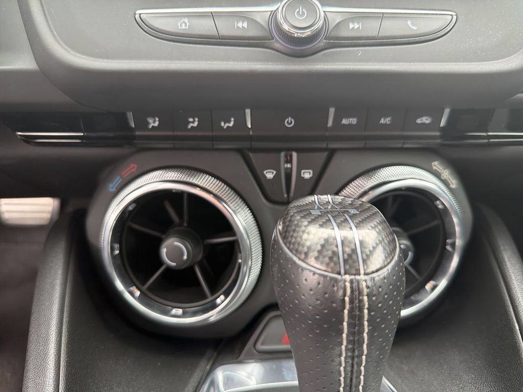 Used 2023 Chevrolet Camaro LT RWD image 14