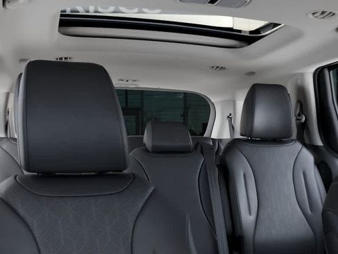 New 2026 Kia Carnival SX FWD image 27