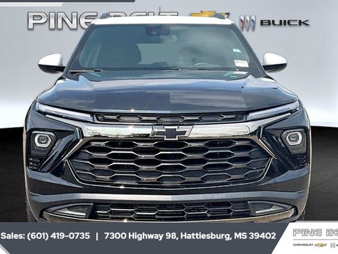 Used 2024 Chevrolet TrailBlazer ACTIV FWD image 3