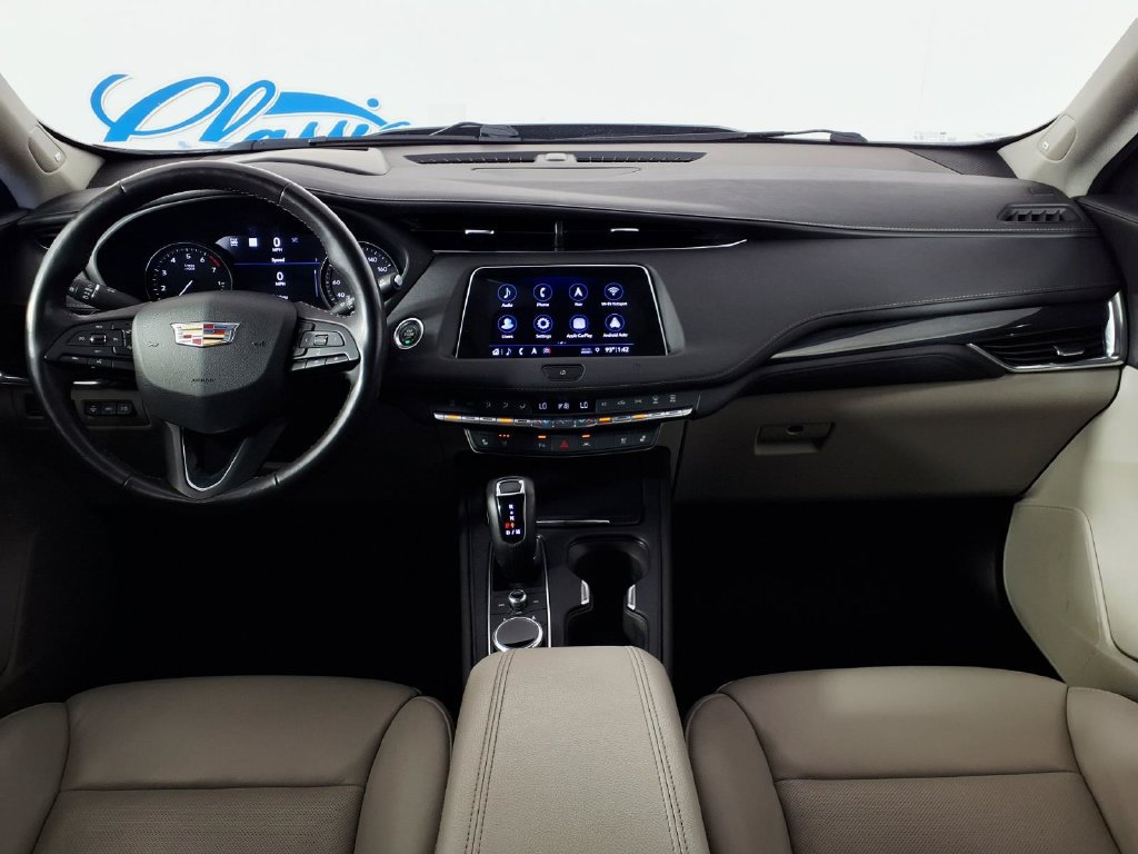 Used 2019 Cadillac XT4 Premium Luxury AWD/4WD image 10