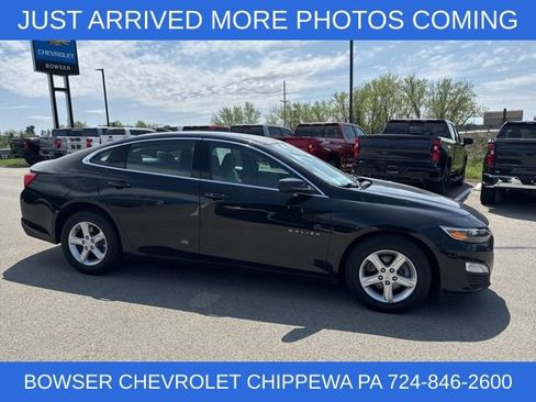 Used 2024 Chevrolet Malibu LS w/ Driver Confidence Package image 8