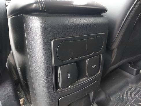 Used 2023 Ford Explorer XLT w/ Equipment Group 202A image 21