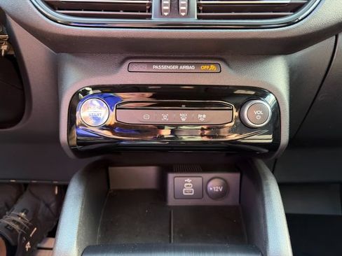 Used 2025 Ford Escape ST-Line w/ Equipment Group 301A FWD image 32