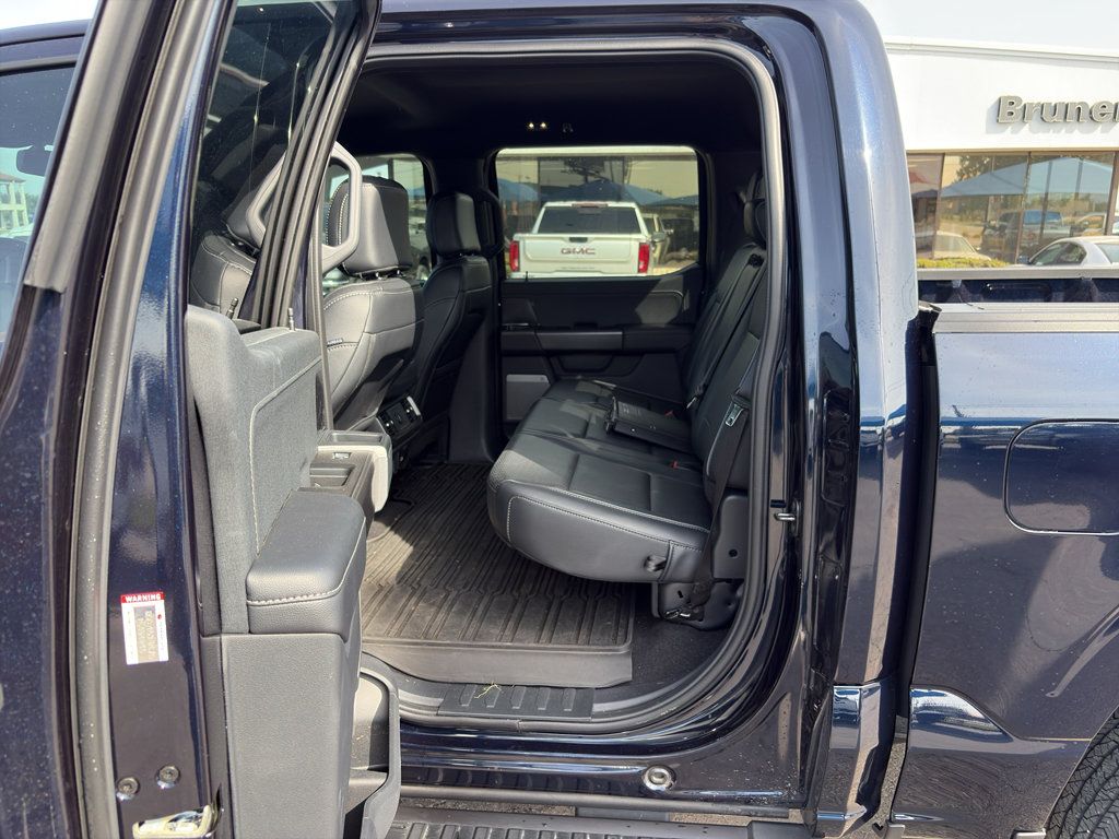 Used 2025 Ford F150 Lariat w/ Equipment Group 501A Mid AWD/4WD image 13