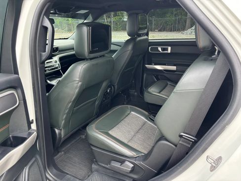 Used 2022 Ford Explorer Timberline AWD/4WD image 12