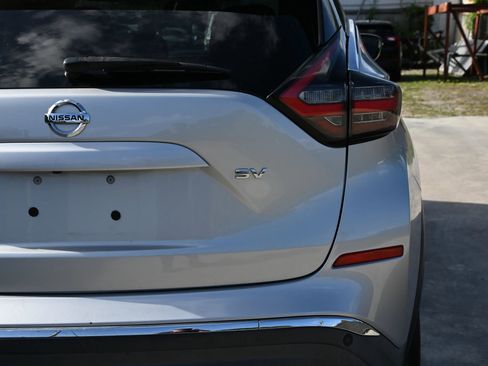 Used 2021 Nissan Murano SV FWD image 9