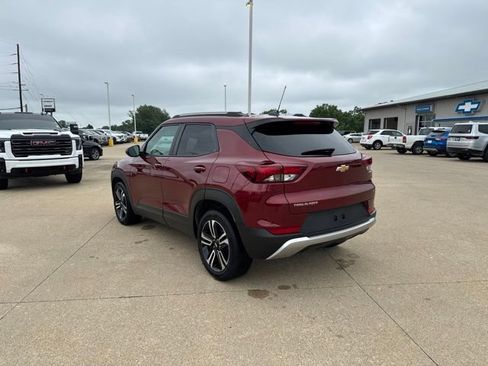 Used 2023 Chevrolet TrailBlazer LT FWD image 5