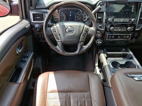 Used 2021 Nissan Titan Platinum Reserve w/ Moonroof Package AWD/4WD image 12
