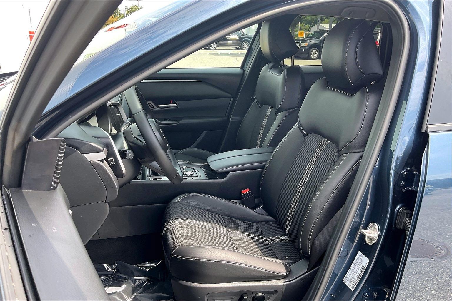 Used 2025 MAZDA CX-50 AWD 2.5 S w/ Preferred Package image 28