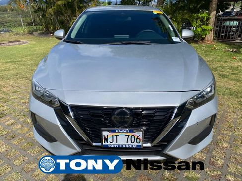 Used 2020 Nissan Sentra S w/ Trunk Package FWD image 2