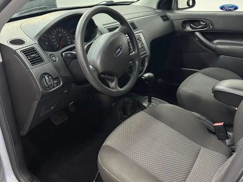 Used 2007 Ford Focus S FWD image 11