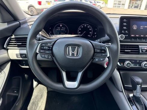 Used 2018 Honda Accord LX image 18