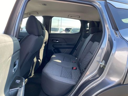 New 2026 Nissan Kicks SV image 14