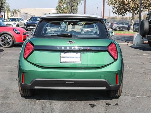 Used 2025 MINI Cooper S image 8