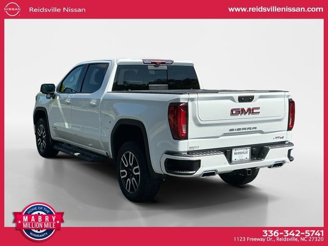 Used 2024 GMC Sierra 1500 AT4 w/ Technology Package AWD/4WD image 4