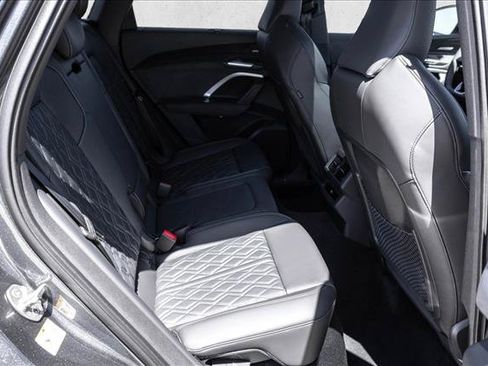New 2026 Audi SQ5 Premium Plus AWD/4WD image 23