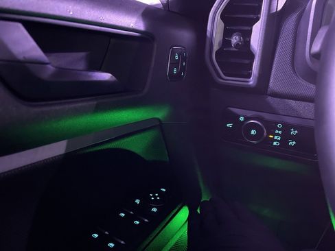 Used 2025 Ford Bronco Sport Badlands image 14