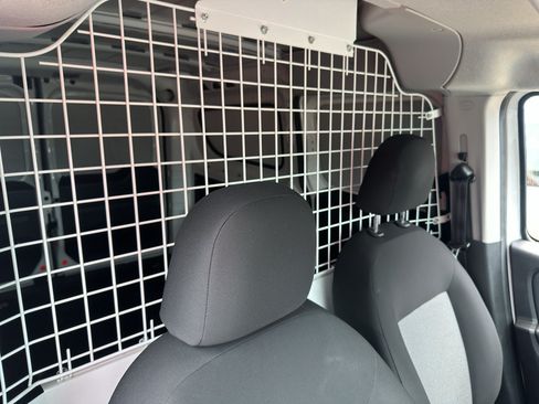 Used 2021 RAM ProMaster City Tradesman FWD image 12