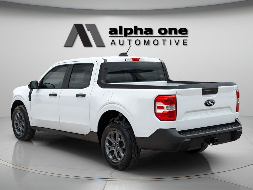 Used 2025 Ford Maverick XLT w/ XLT Luxury Package FWD image 9