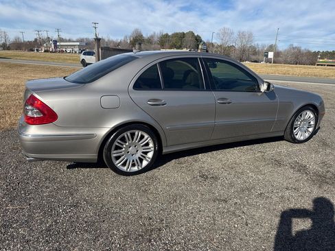 Used 2008 Mercedes-Benz E 350 Sedan image 6